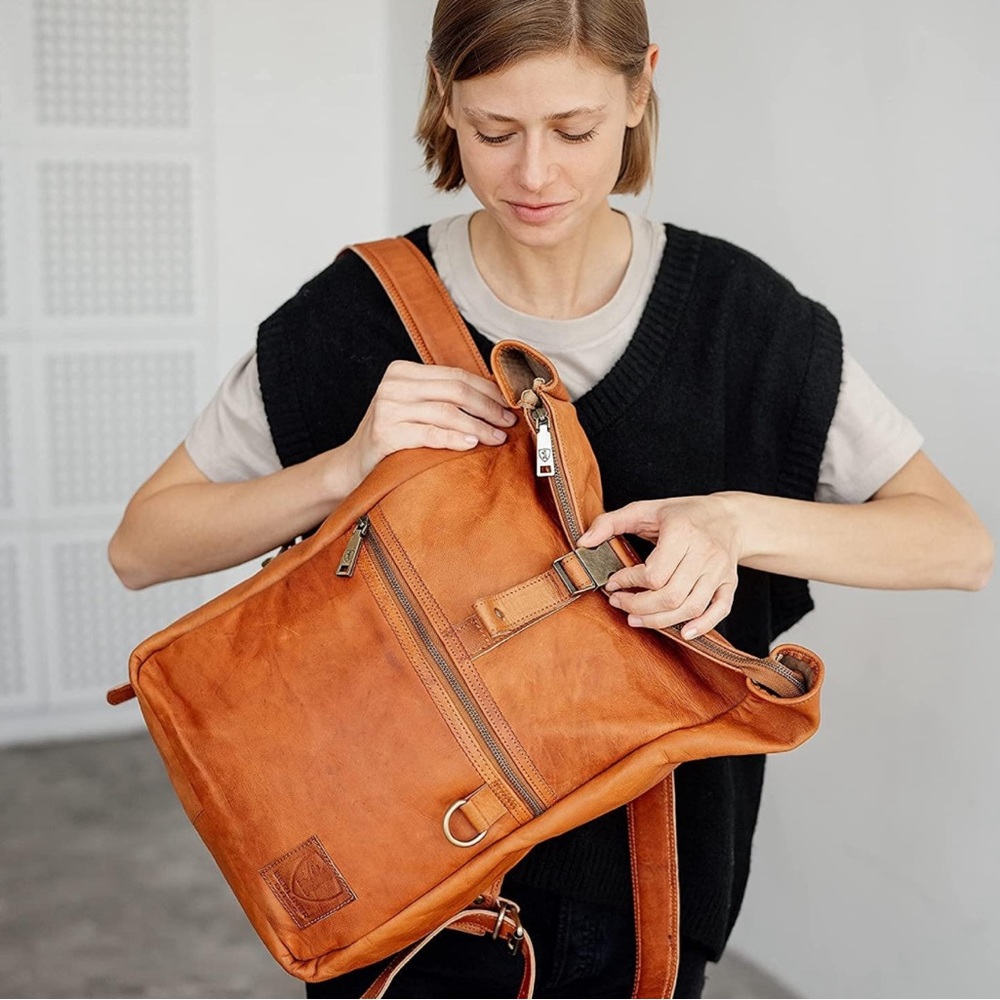 Like New - BERLINER BAGS Vintage Leather Backpack Utrecht - M